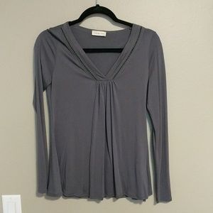 Grey long sleeve